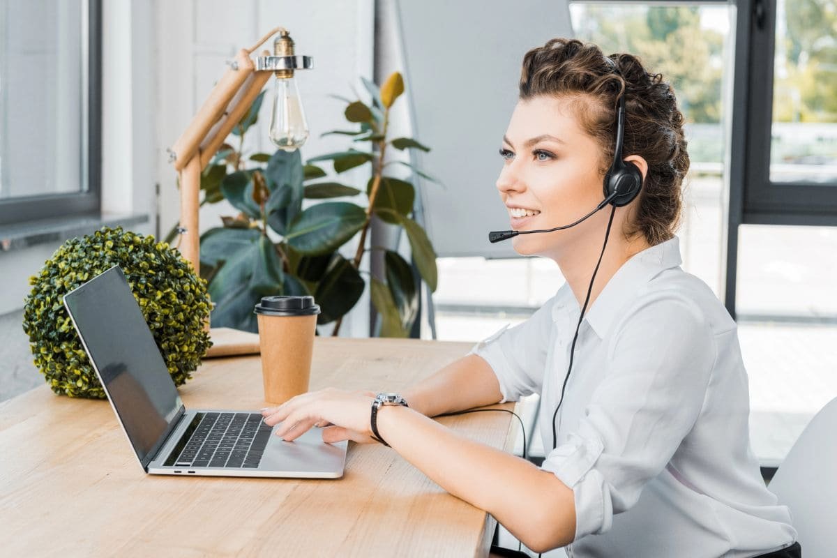 15 Remote Dispatcher Jobs You Can Do From Home